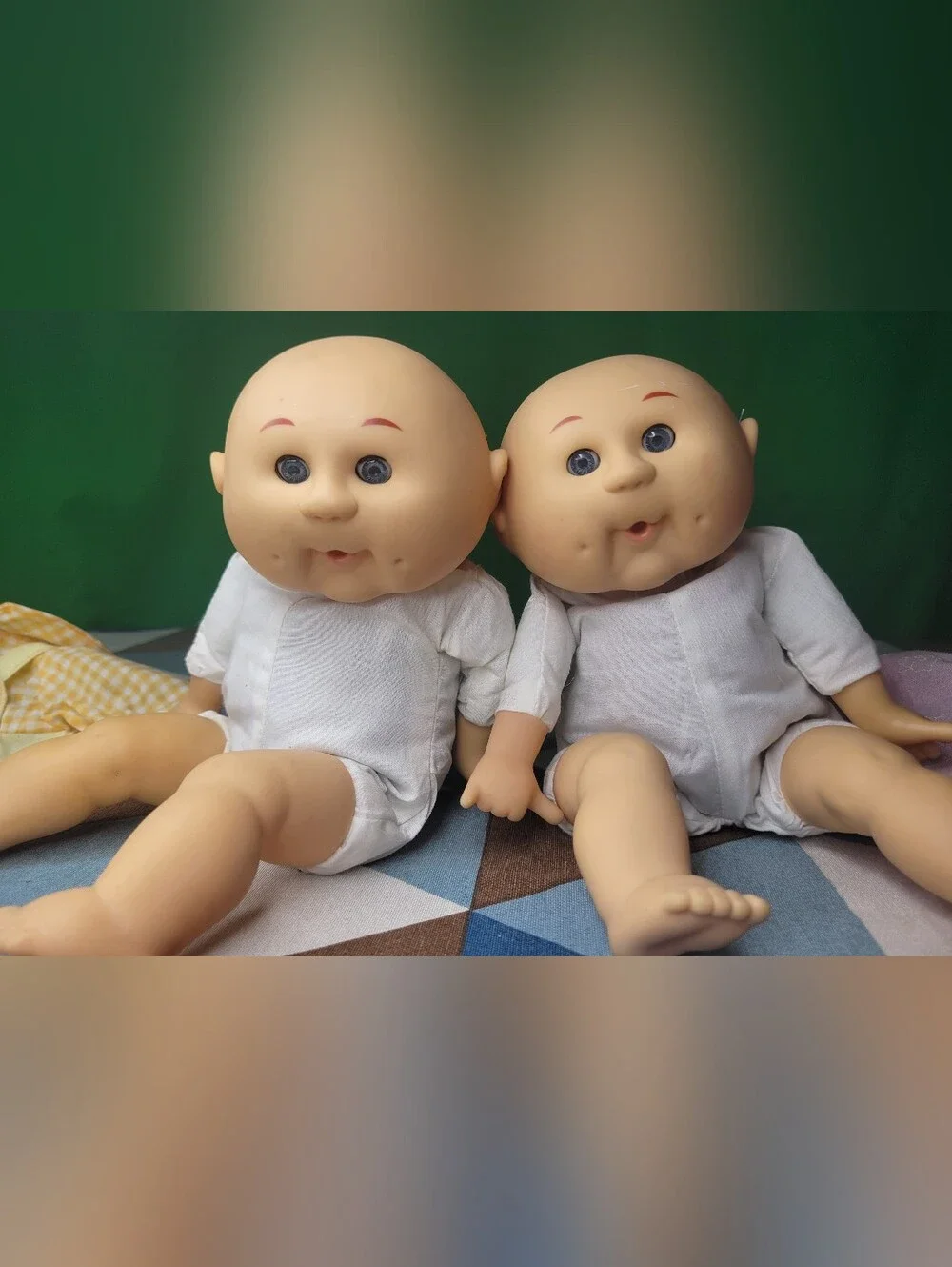 x2 Vintage Uneeda 1990 Plush Baby Dolls Soft Play 2003 w/ Outfits & Pacifier